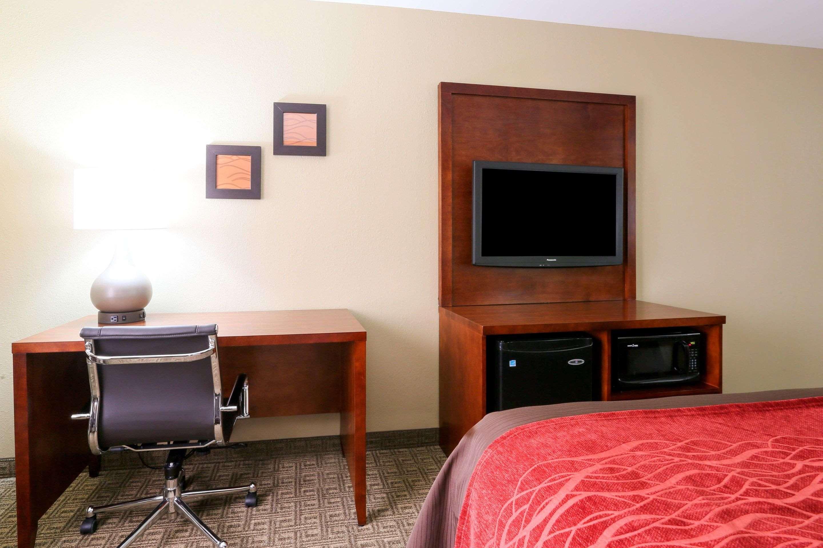 Comfort Inn & Suites Leeds I-20 Εξωτερικό φωτογραφία