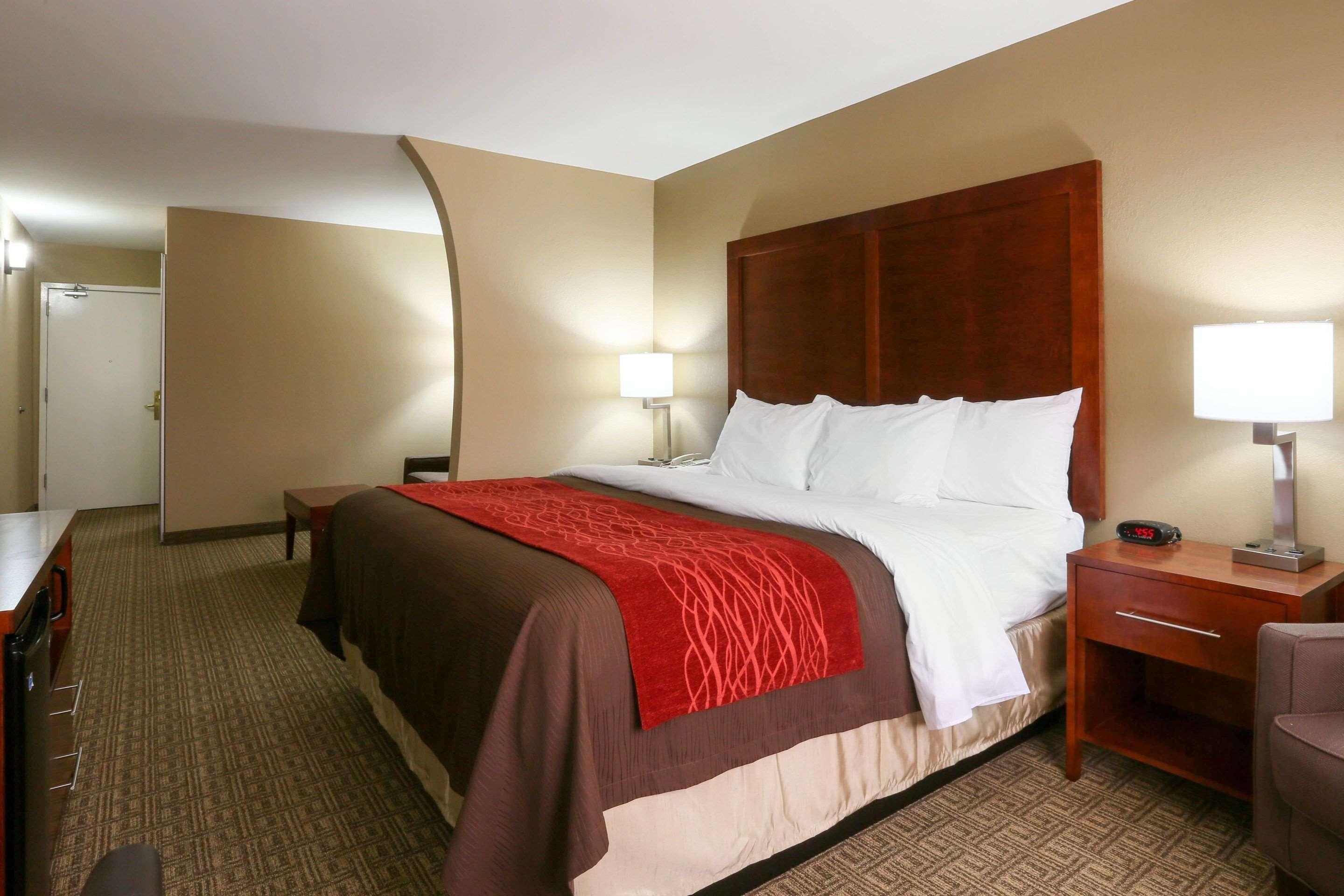 Comfort Inn & Suites Leeds I-20 Εξωτερικό φωτογραφία