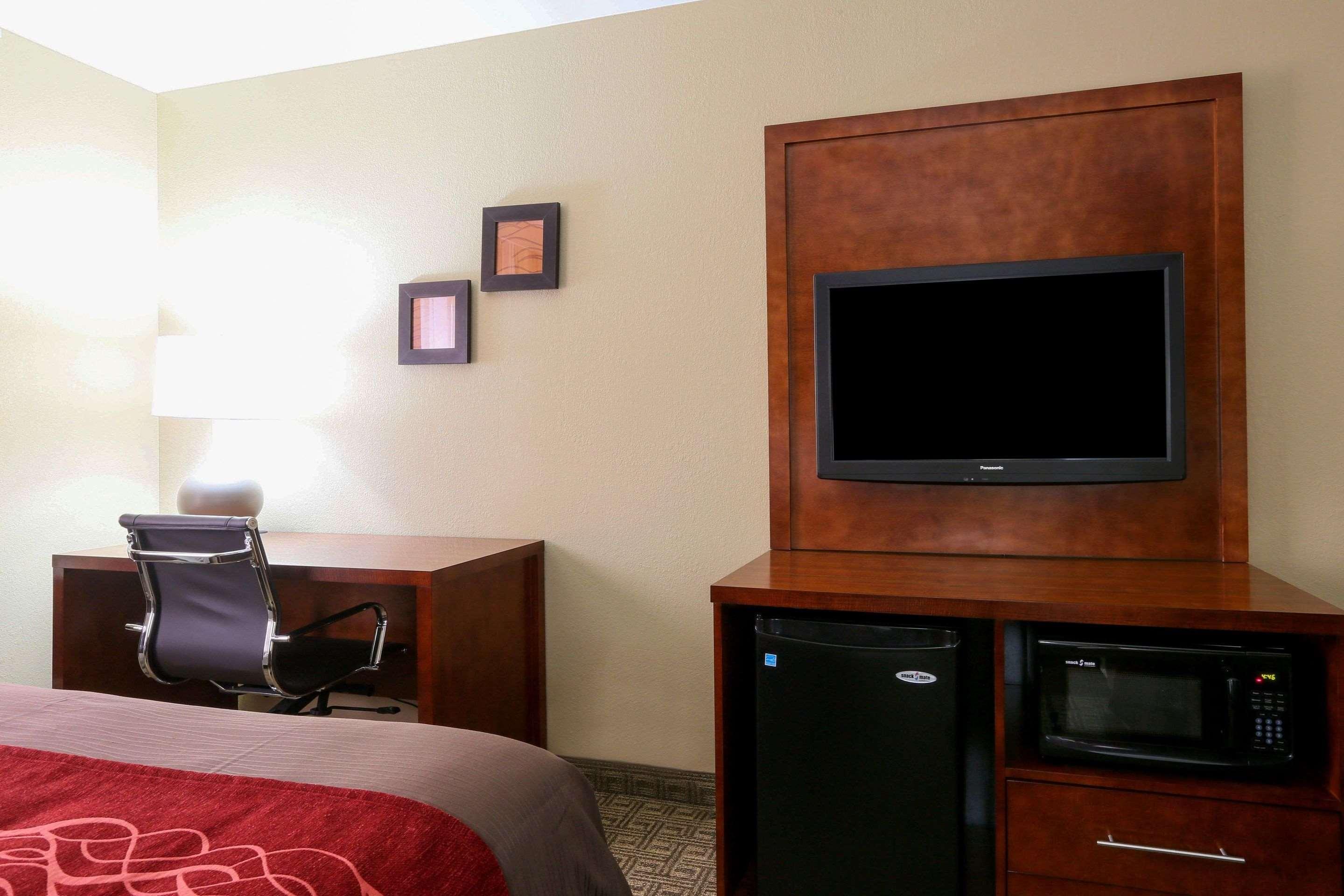 Comfort Inn & Suites Leeds I-20 Εξωτερικό φωτογραφία