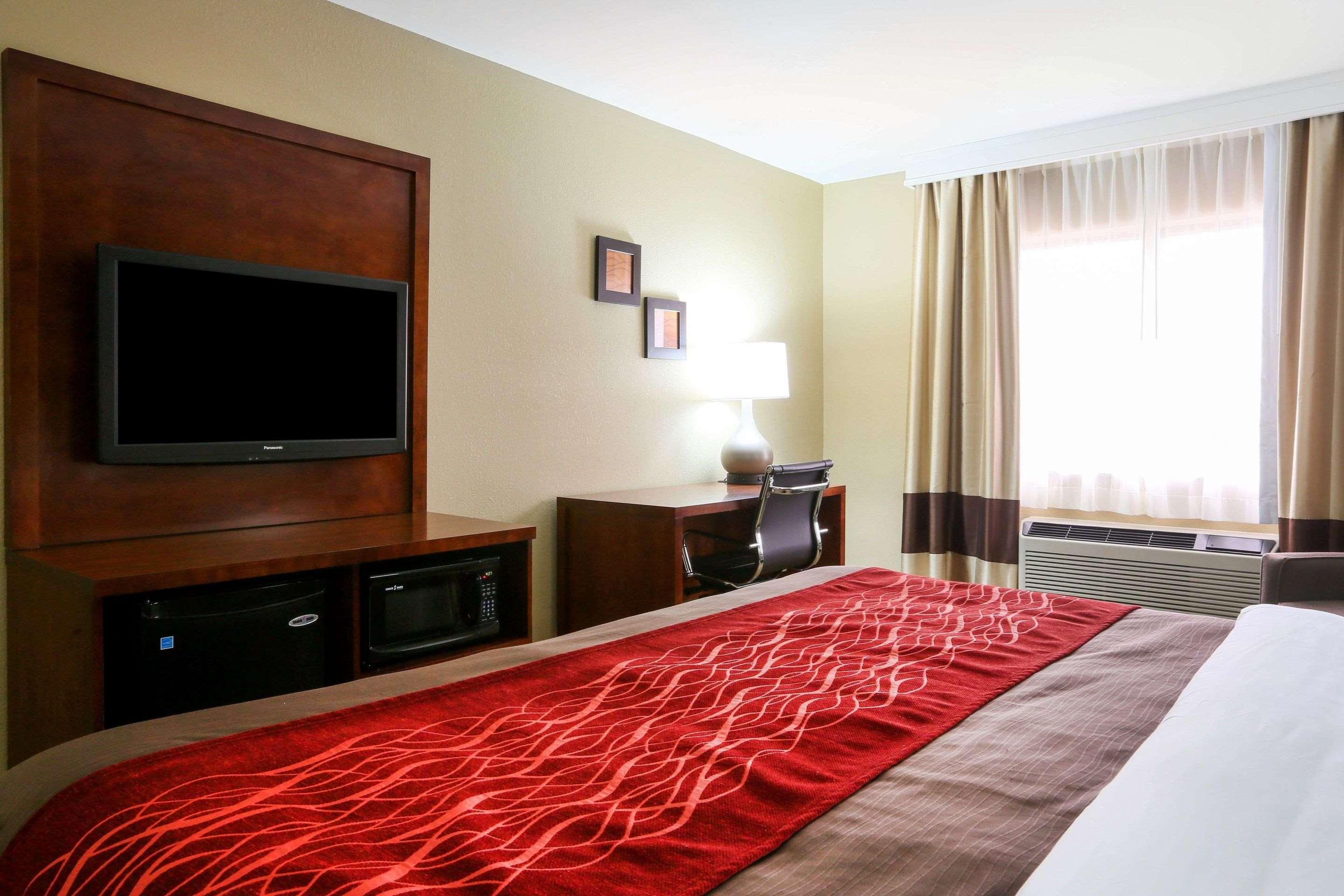 Comfort Inn & Suites Leeds I-20 Εξωτερικό φωτογραφία
