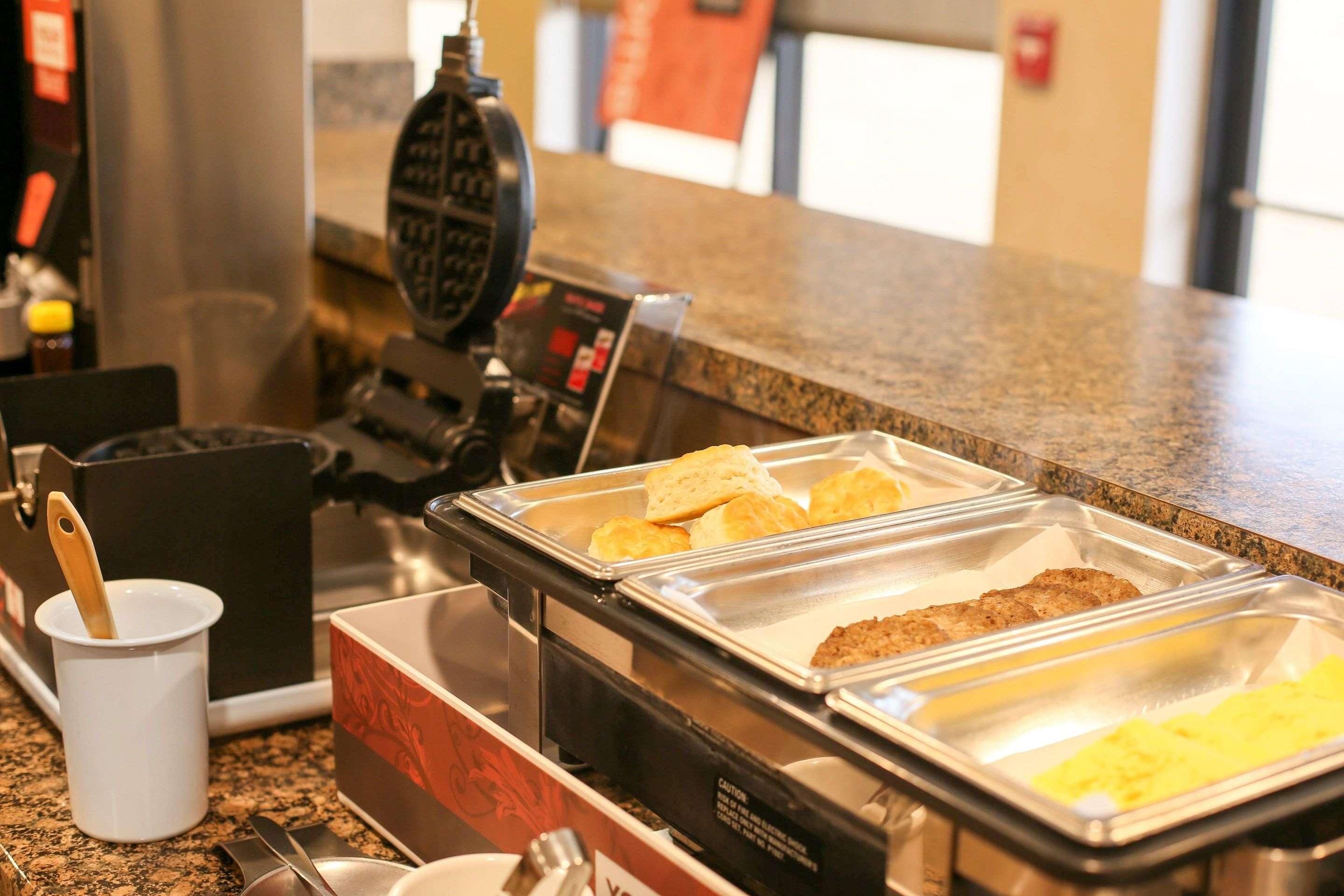 Comfort Inn & Suites Leeds I-20 Εξωτερικό φωτογραφία