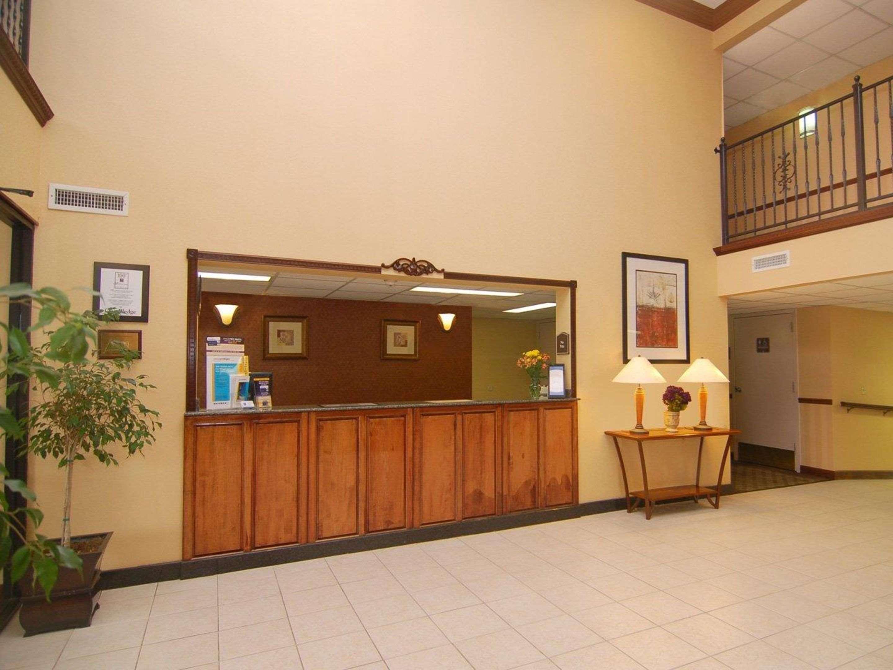 Comfort Inn & Suites Leeds I-20 Εξωτερικό φωτογραφία
